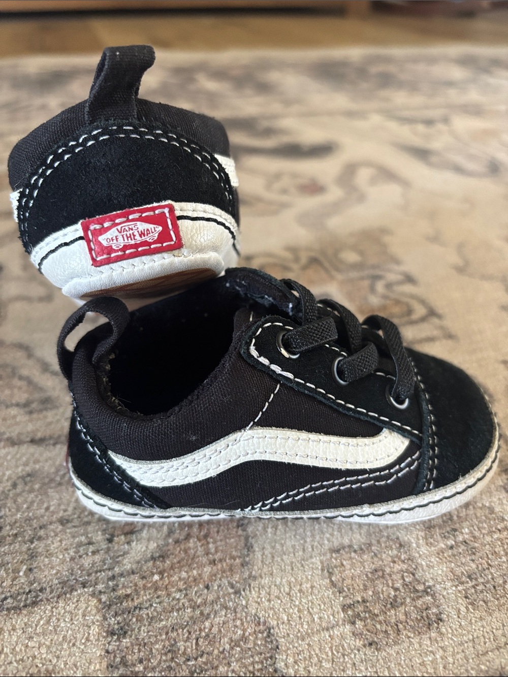 Baby Vans, Size 4
